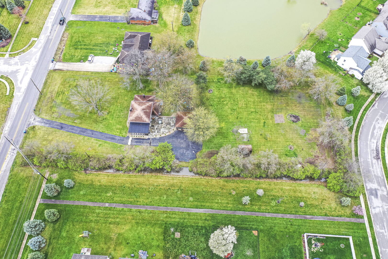 8202 E Raymond St. Indianapolis, IN 46239