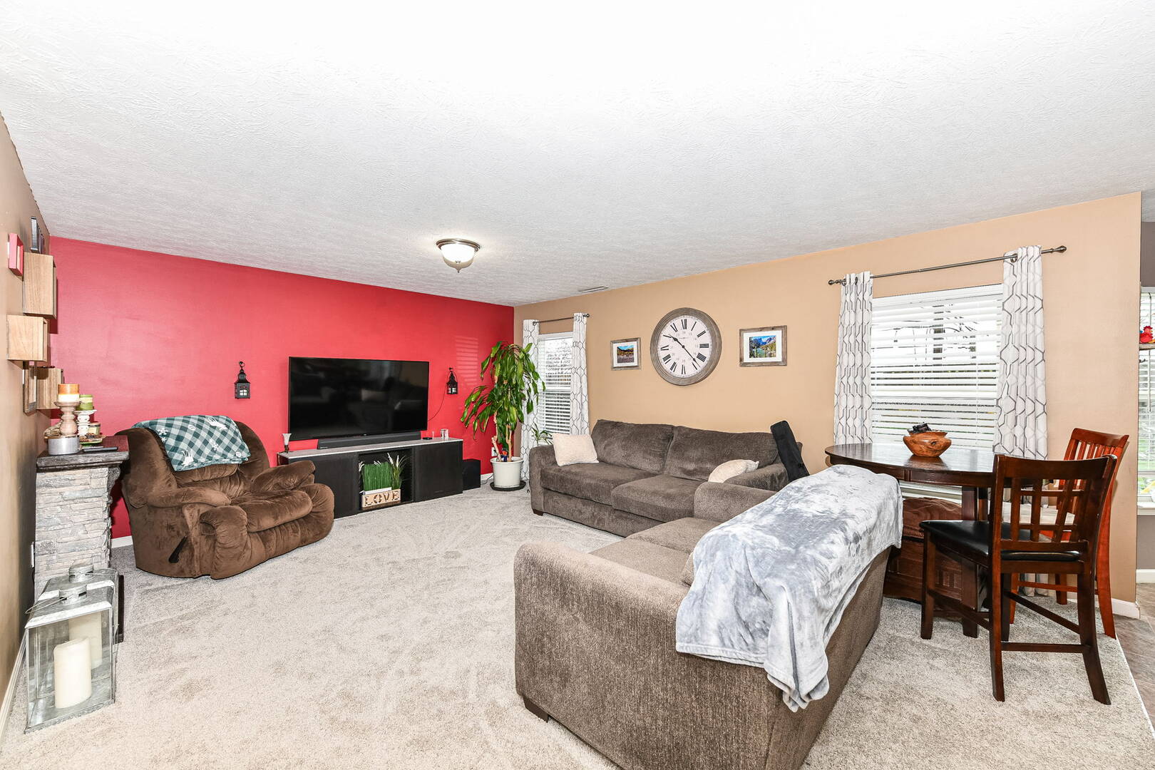15028 Royal Grove Dr. Noblesville, IN 46060