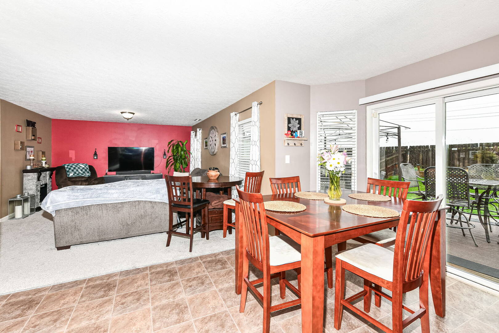 15028 Royal Grove Dr. Noblesville, IN 46060