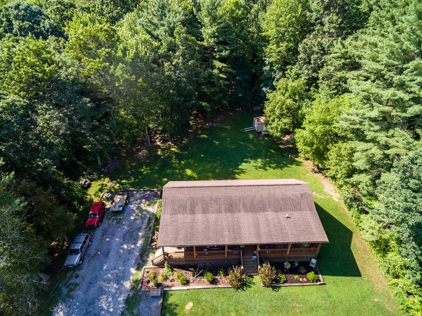 Brivity 1267 Powder Mill Road Ivanhoe, VA 24350 Virtual Tour