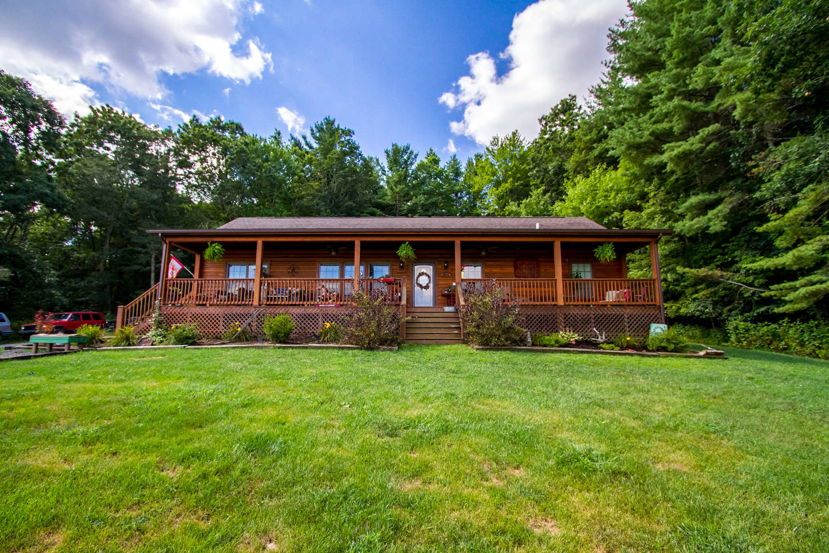 Brivity 1267 Powder Mill Road Ivanhoe, VA 24350 Virtual Tour