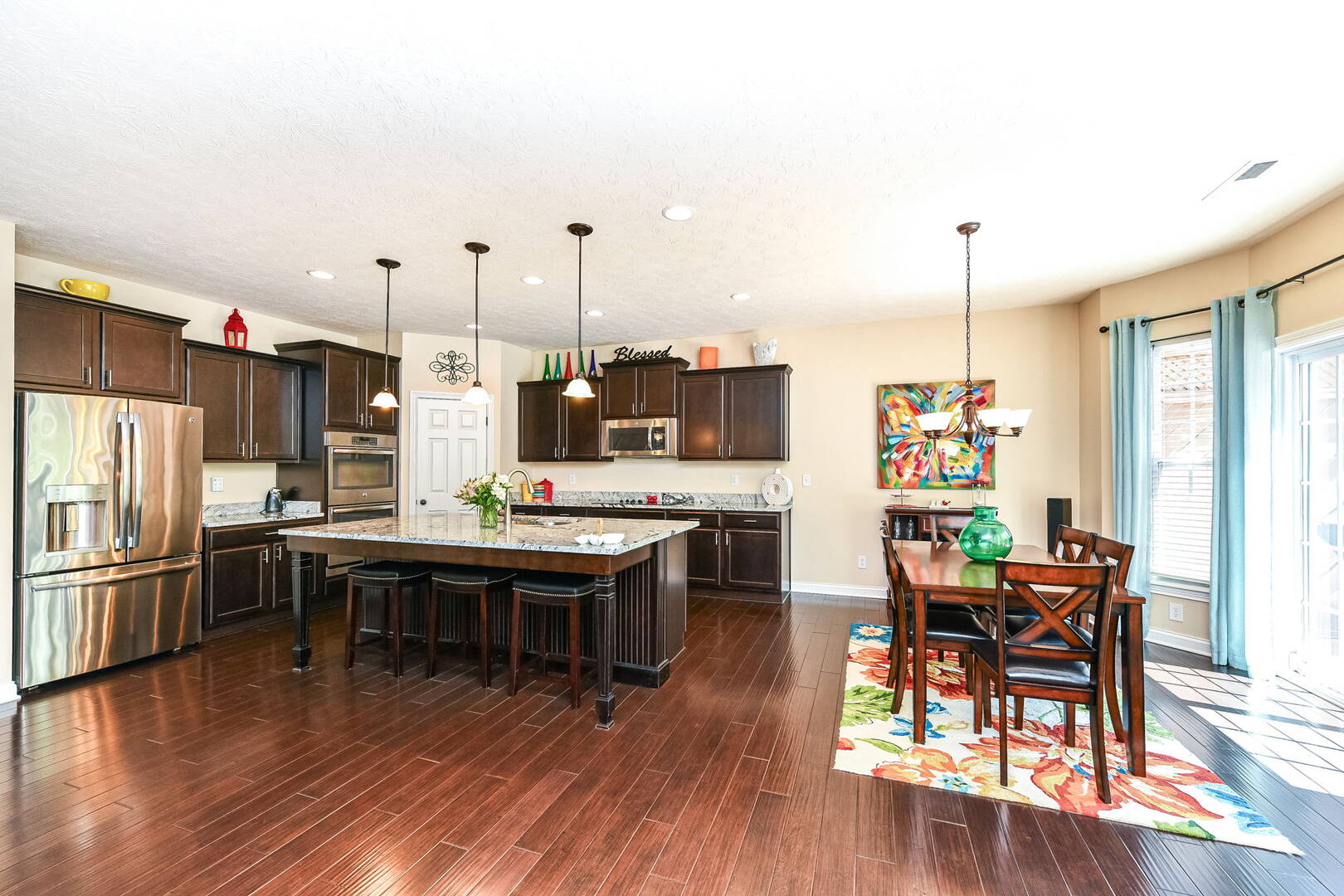 7215 Red Maple Dr. Zionsville, IN 46077