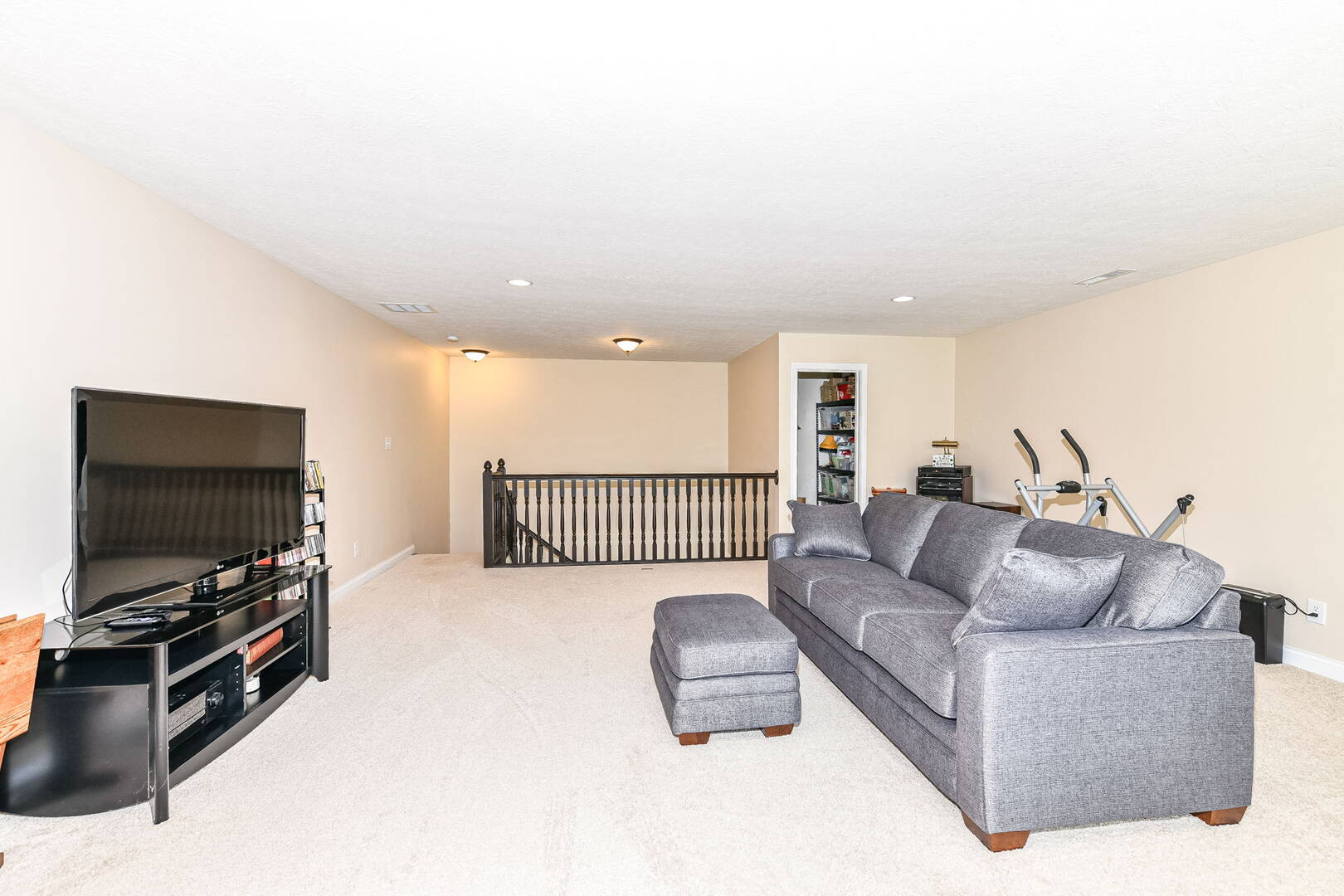 7215 Red Maple Dr. Zionsville, IN 46077