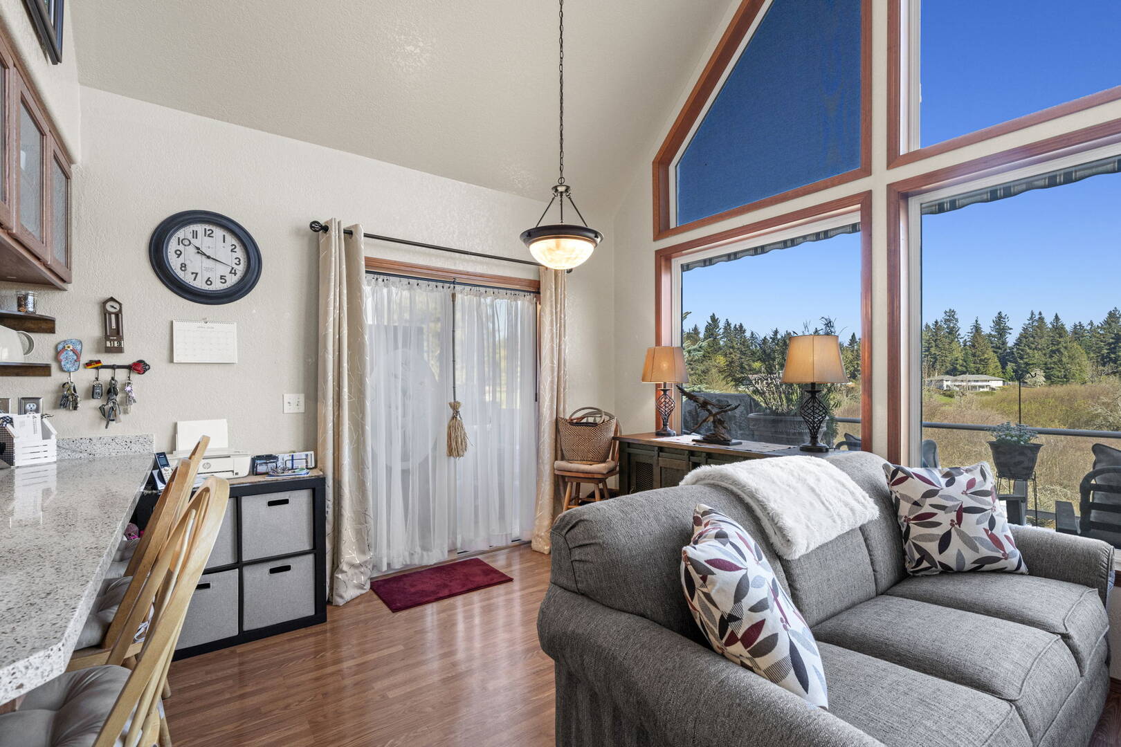 17220 Lake Point Dr SE Yelm, WA 98597