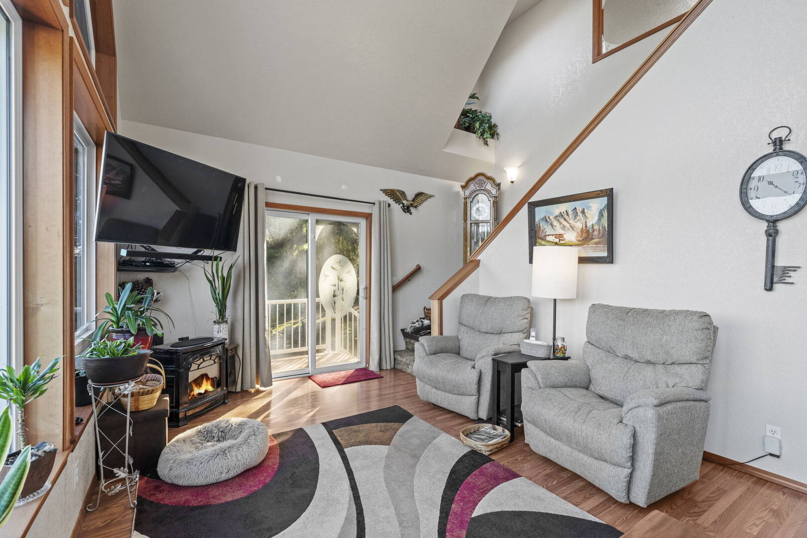 17220 Lake Point Dr SE Yelm, WA 98597