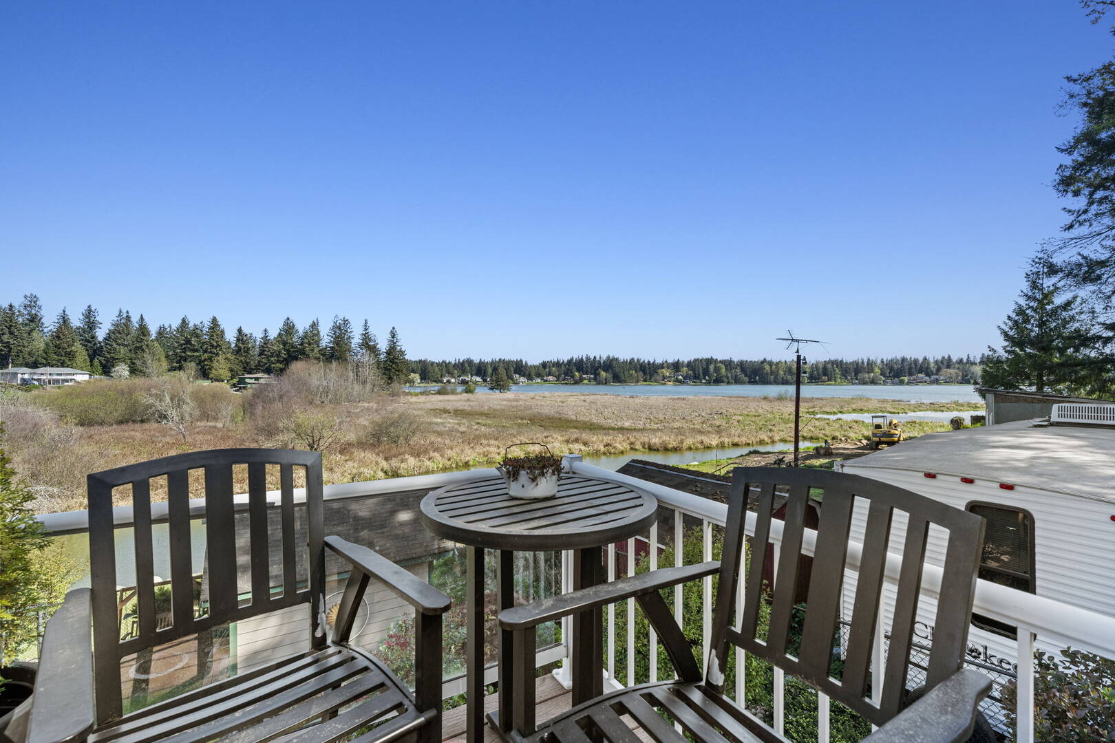 17220 Lake Point Dr SE Yelm, WA 98597