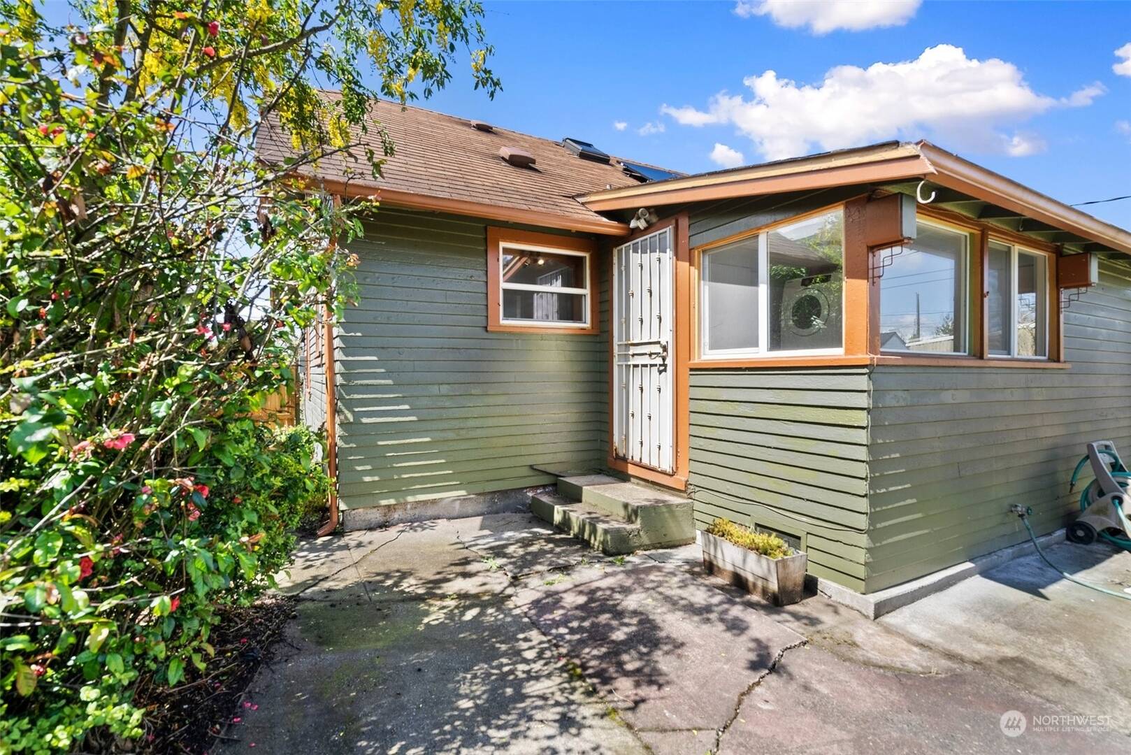 3531 S M St Tacoma, WA 98418
