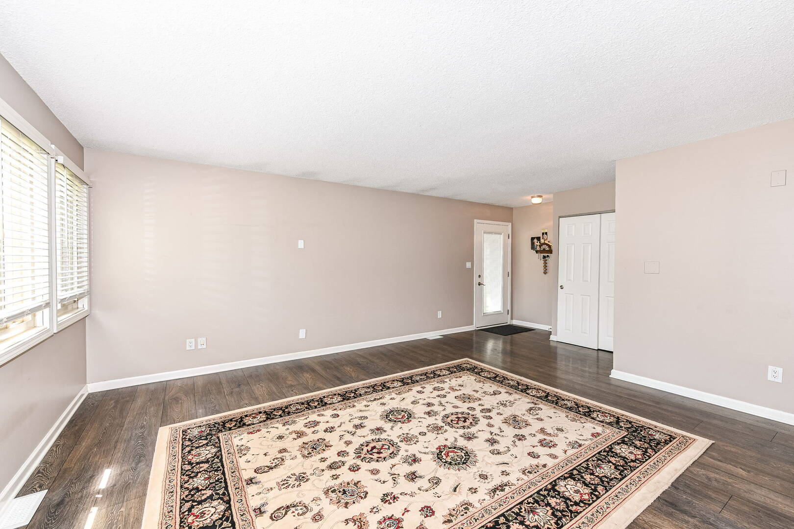 11505 Hartford Ln. Fishers, IN 46038
