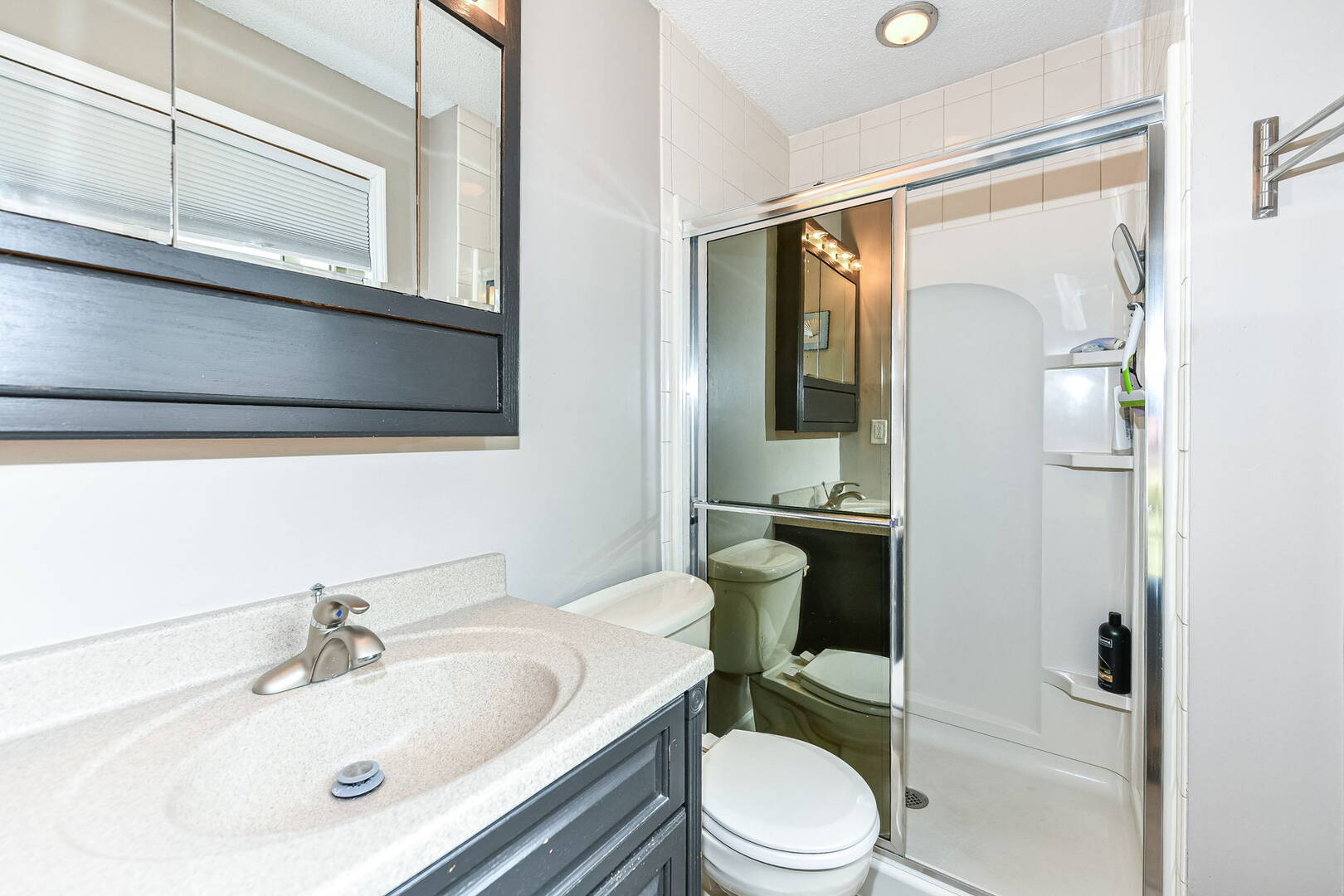 11505 Hartford Ln. Fishers, IN 46038
