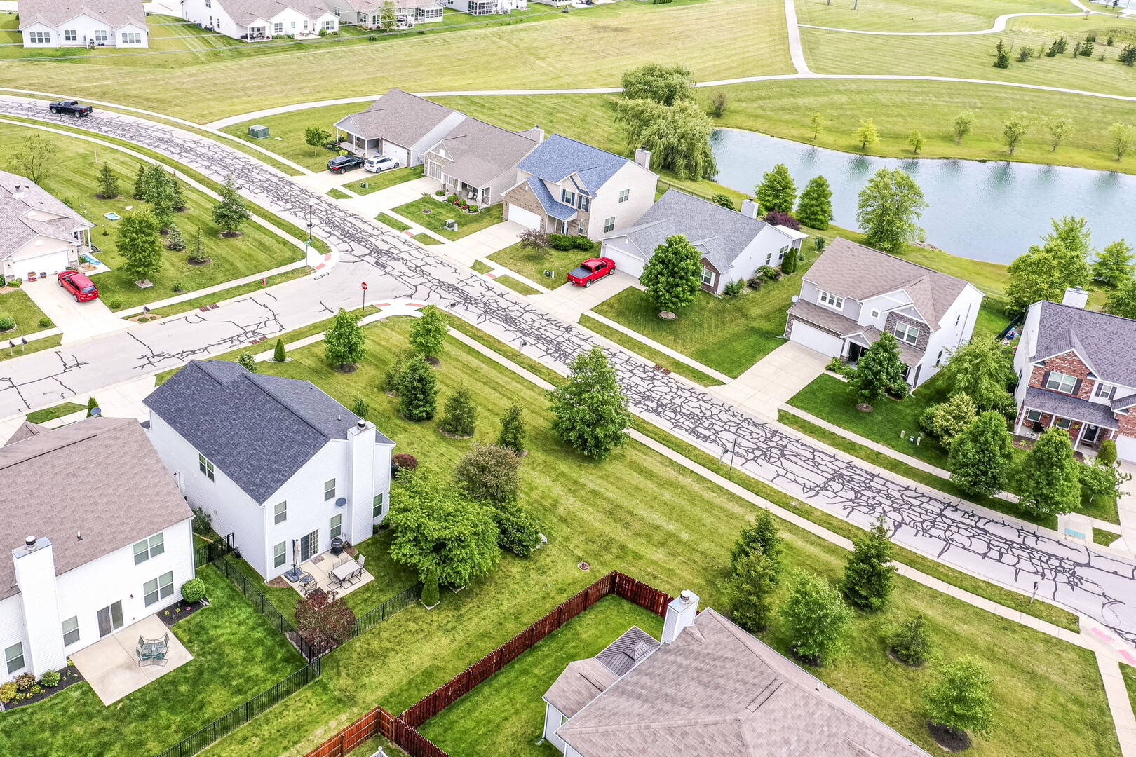 5789 Bluff View Ln. Whitestown, IN 46075