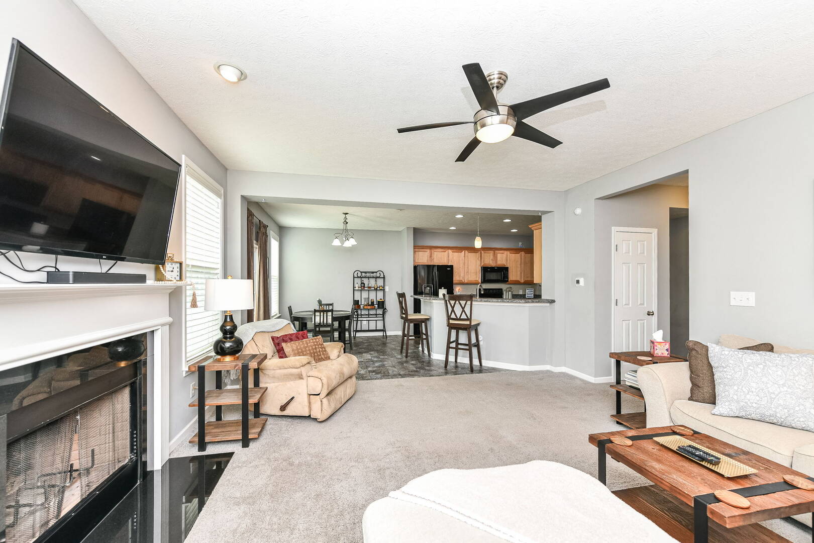5789 Bluff View Ln. Whitestown, IN 46075