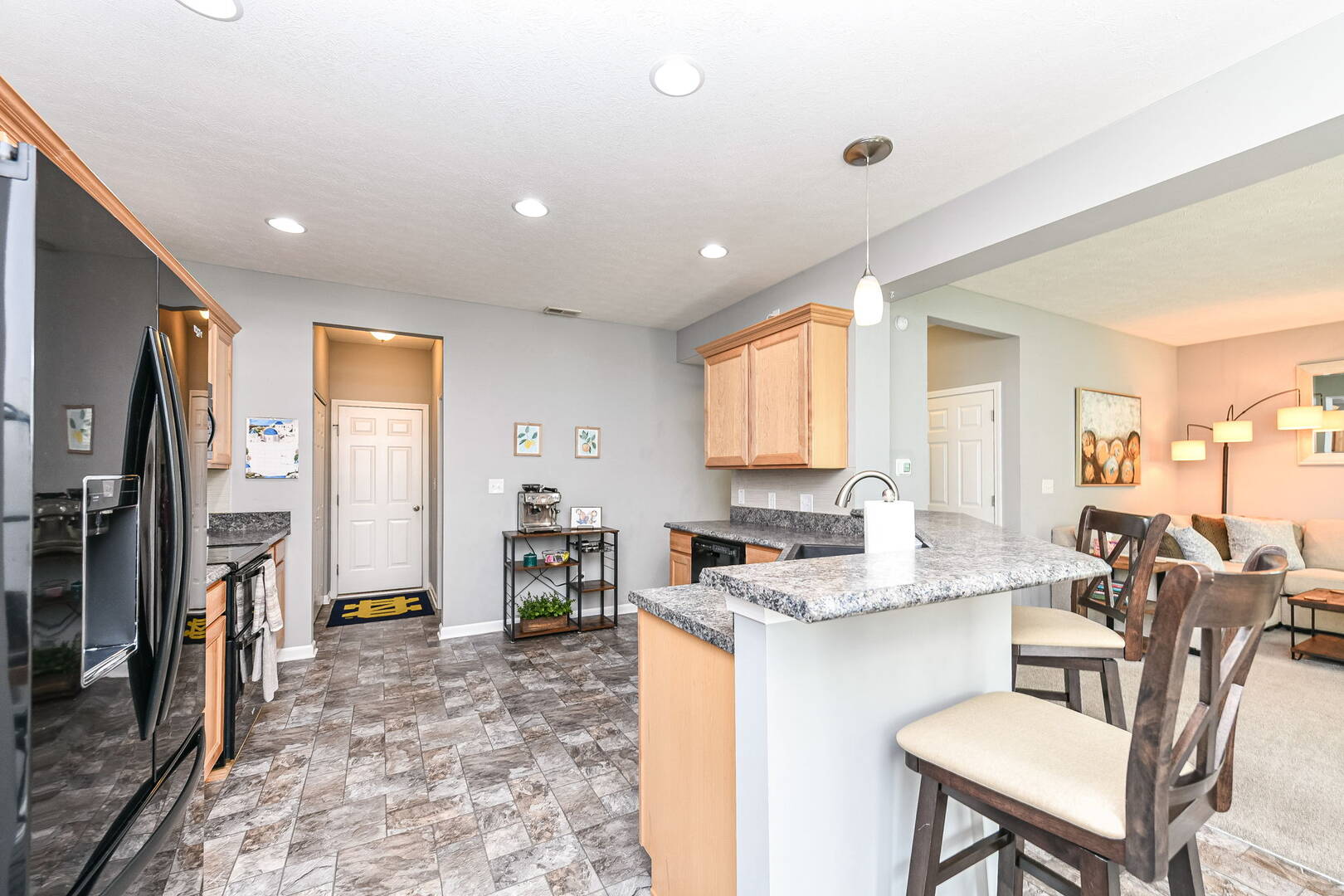 5789 Bluff View Ln. Whitestown, IN 46075