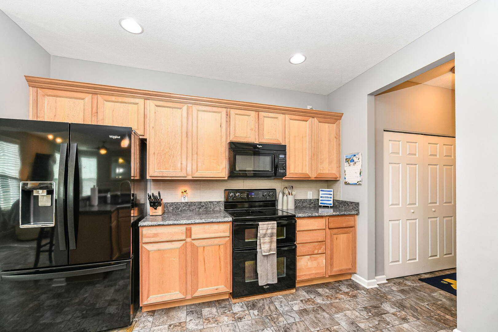 5789 Bluff View Ln. Whitestown, IN 46075