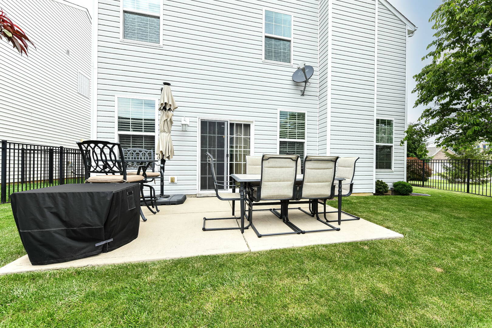 5789 Bluff View Ln. Whitestown, IN 46075