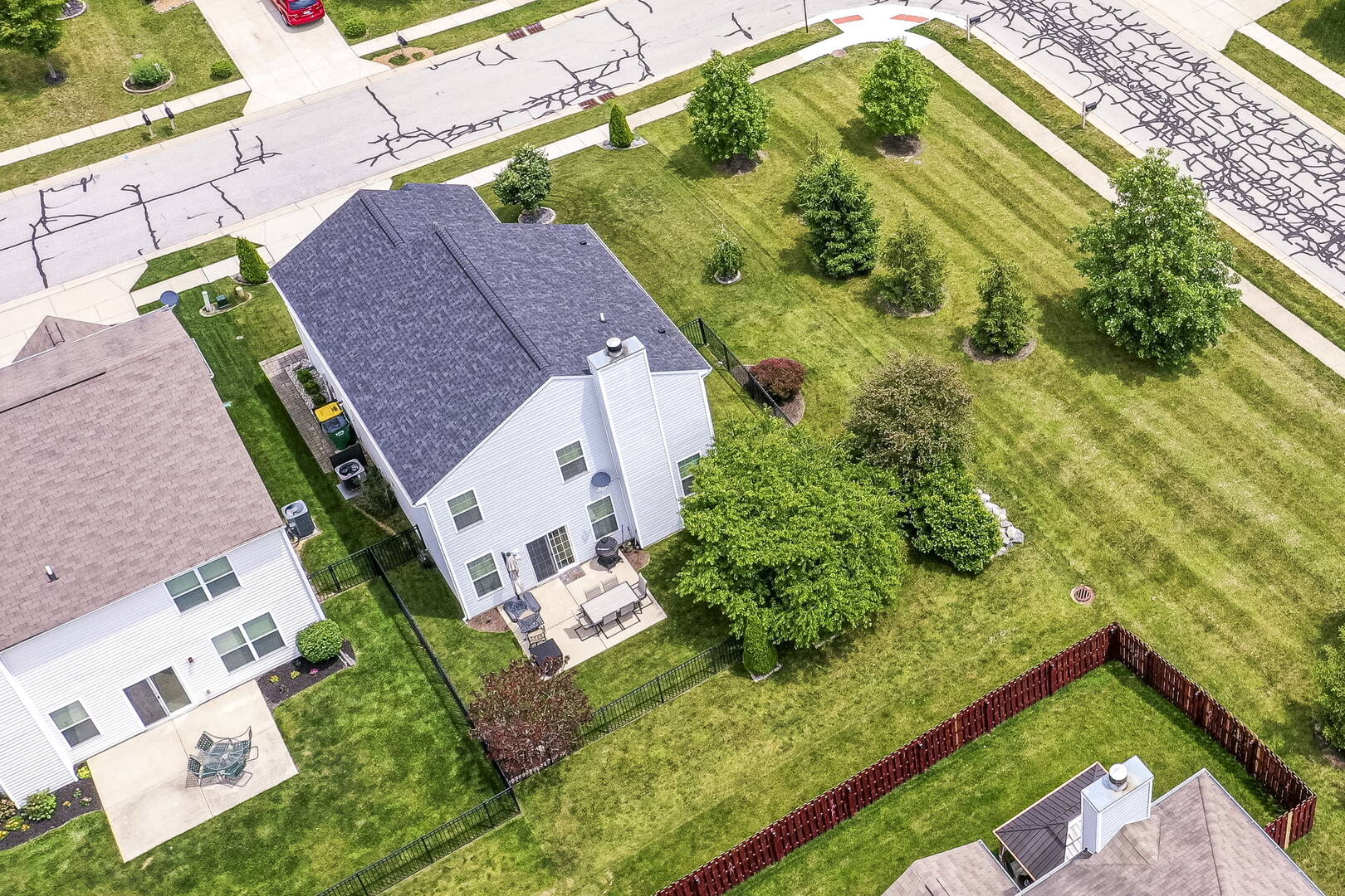 5789 Bluff View Ln. Whitestown, IN 46075