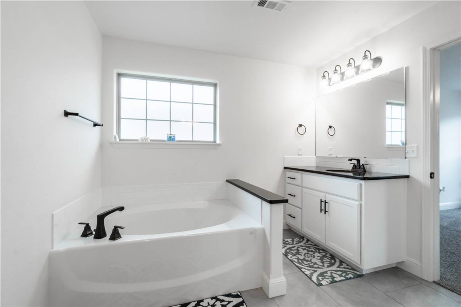 6107 NW Silas St Bentonville, AR 72713