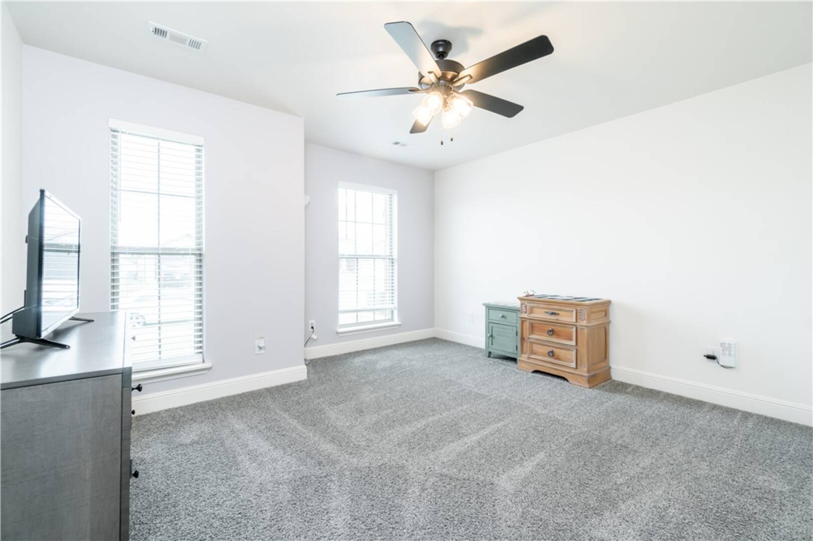 6107 NW Silas St Bentonville, AR 72713