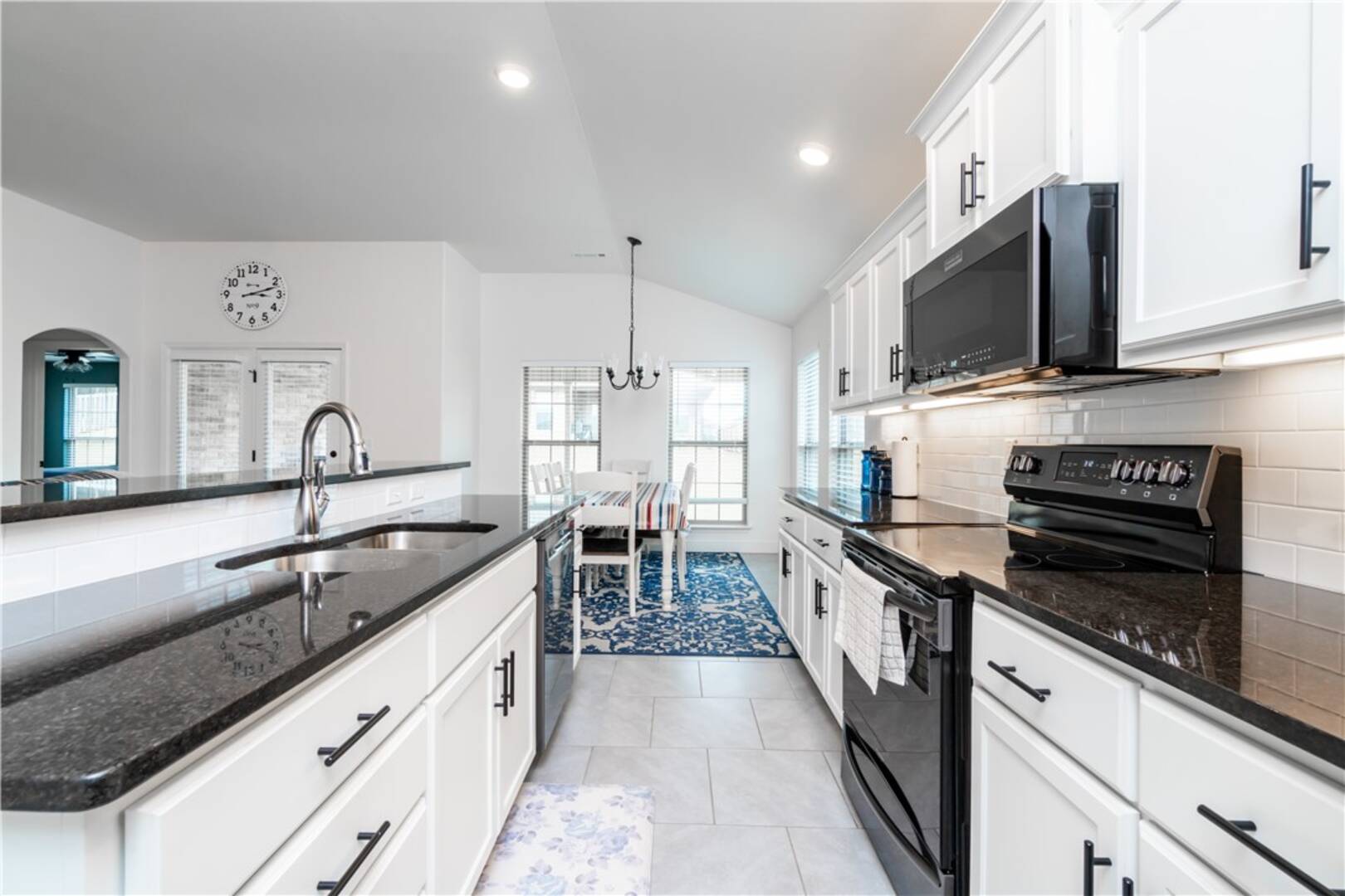 6107 NW Silas St Bentonville, AR 72713