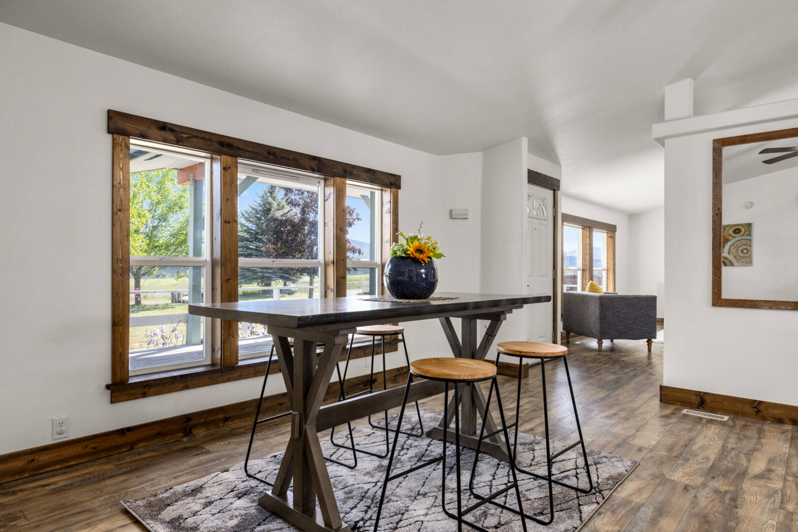 65659 Hwy 37 Eureka, MT 59917
