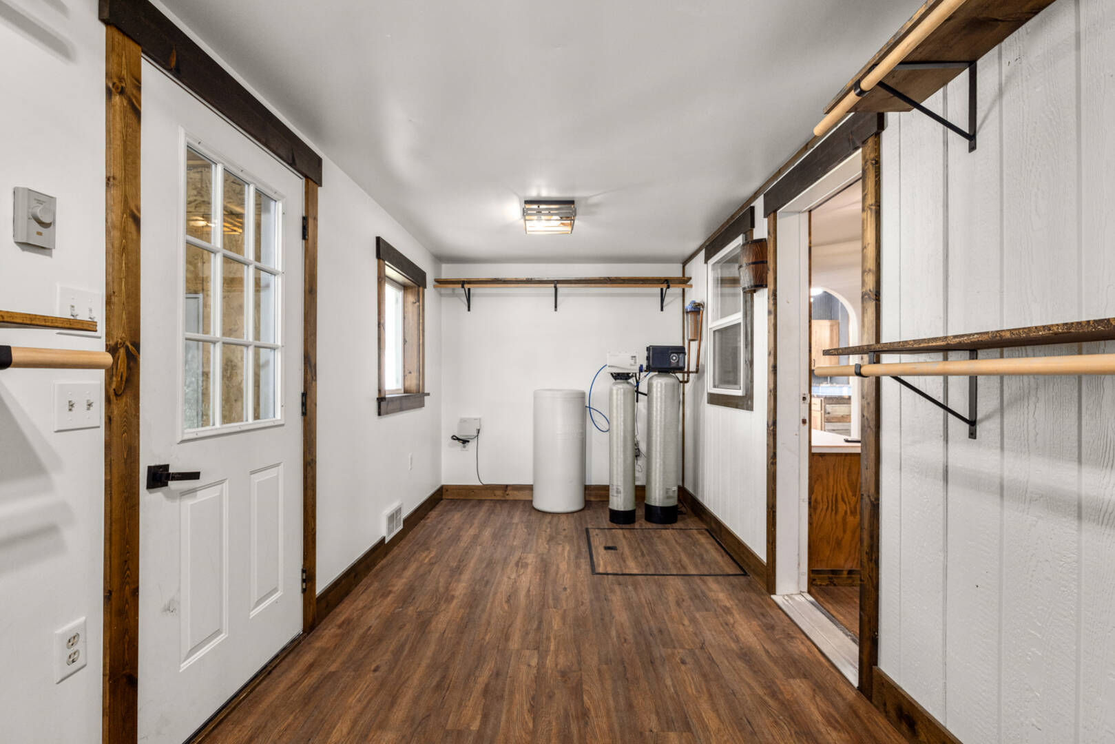 65659 Hwy 37 Eureka, MT 59917