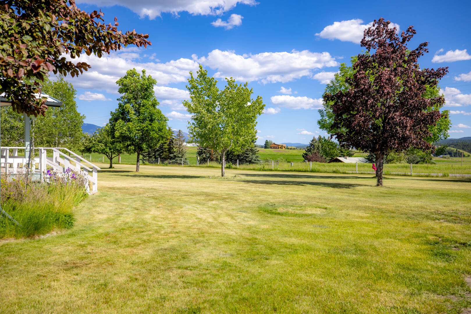 65659 Hwy 37 Eureka, MT 59917