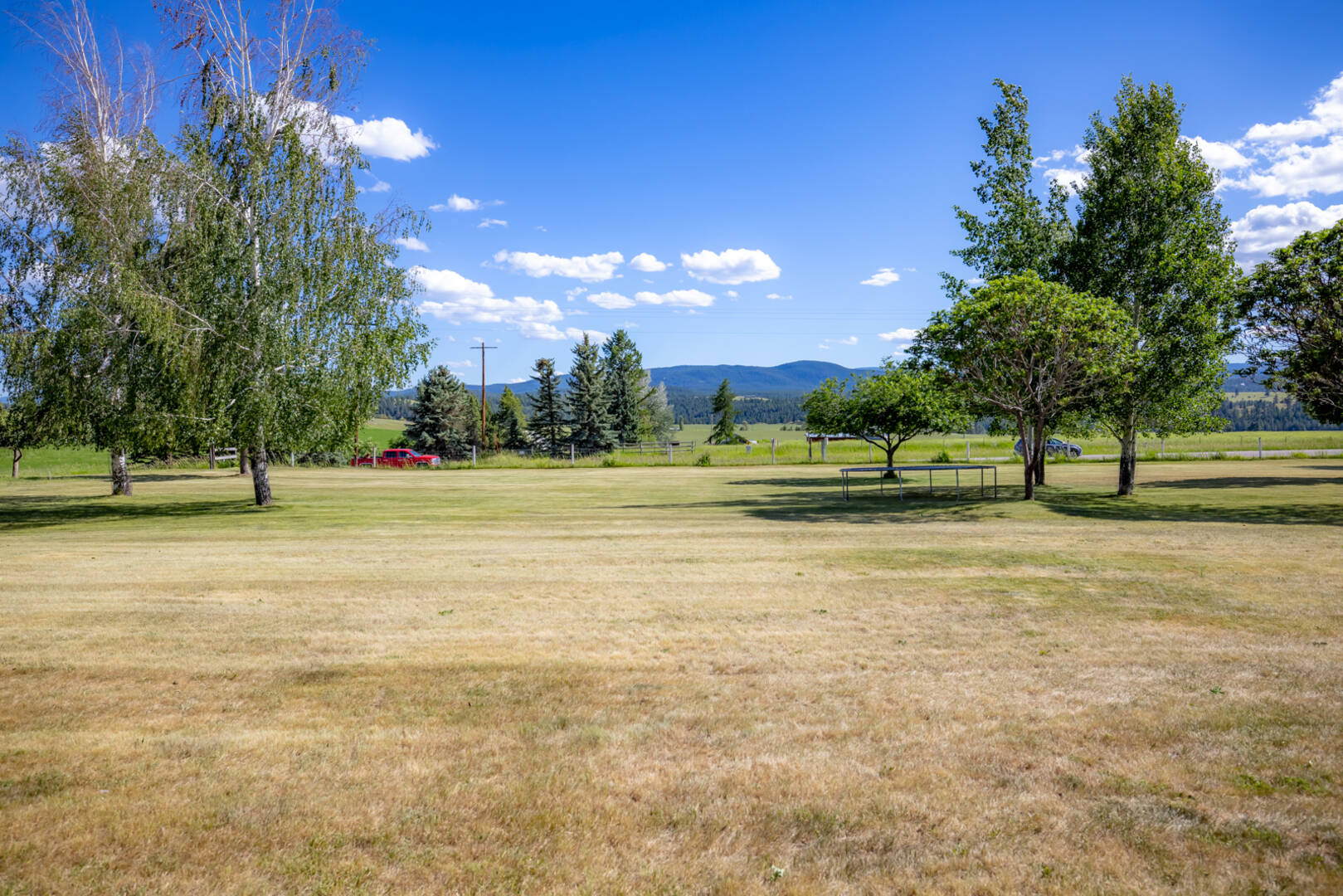 65659 Hwy 37 Eureka, MT 59917