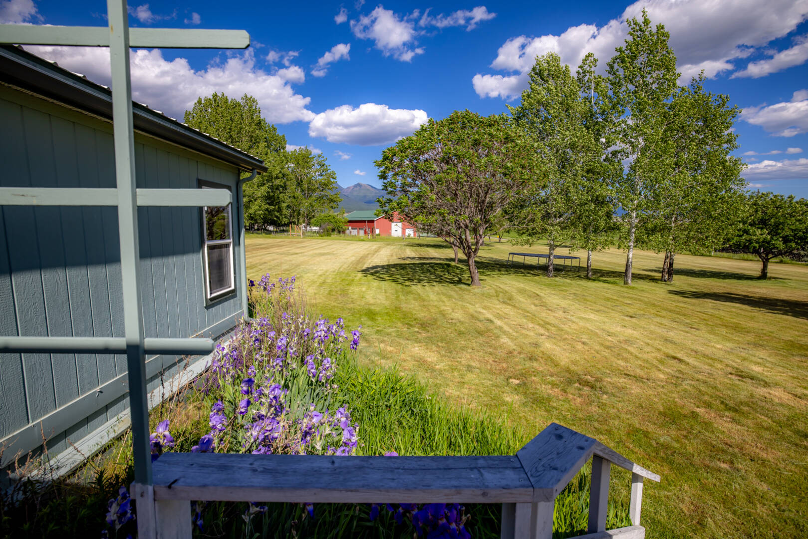 65659 Hwy 37 Eureka, MT 59917