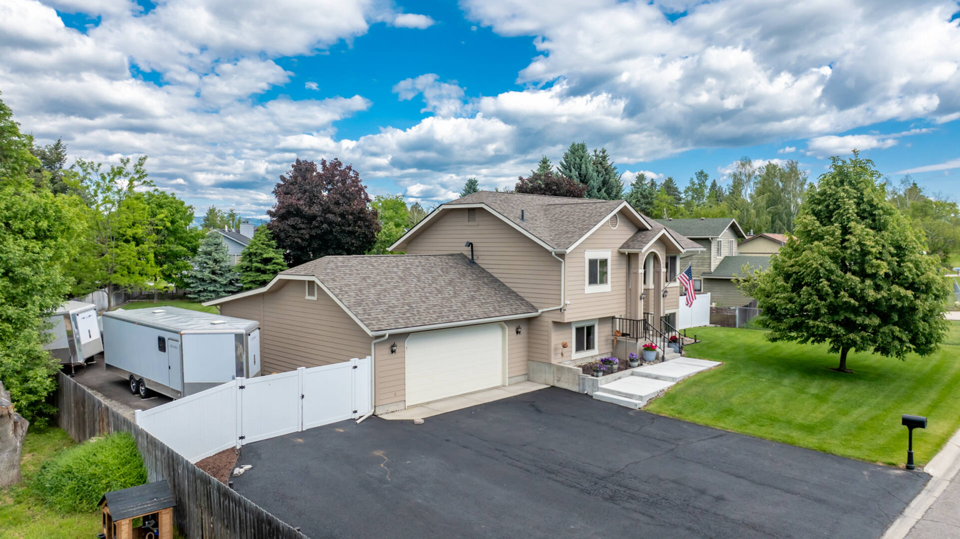 320 Sherry Ln Kalispell, MT 59901