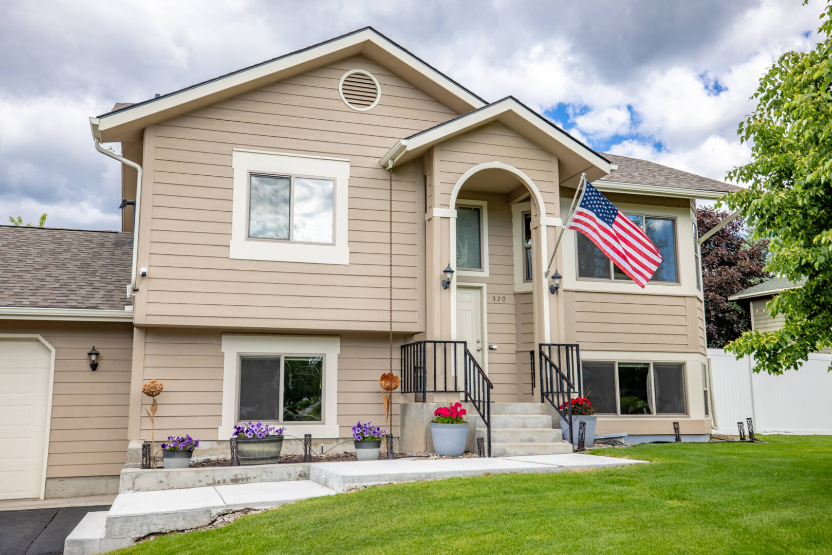 320 Sherry Ln Kalispell, MT 59901