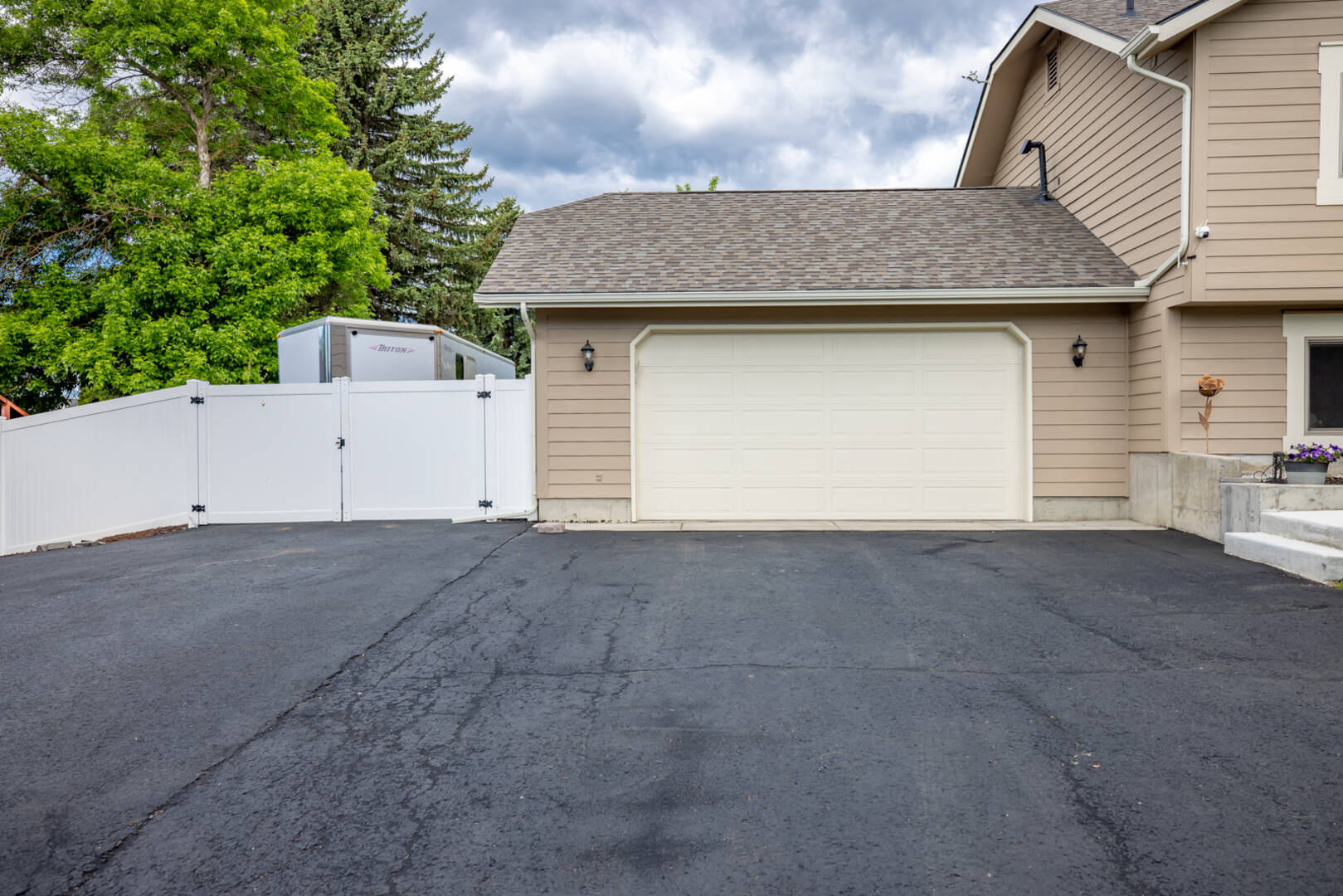 320 Sherry Ln Kalispell, MT 59901