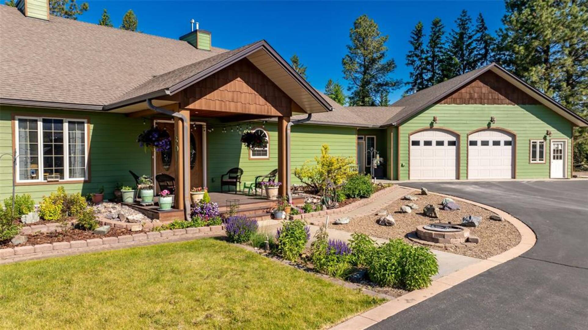 301 Elk Park Rd Columbia Falls, MT 59912
