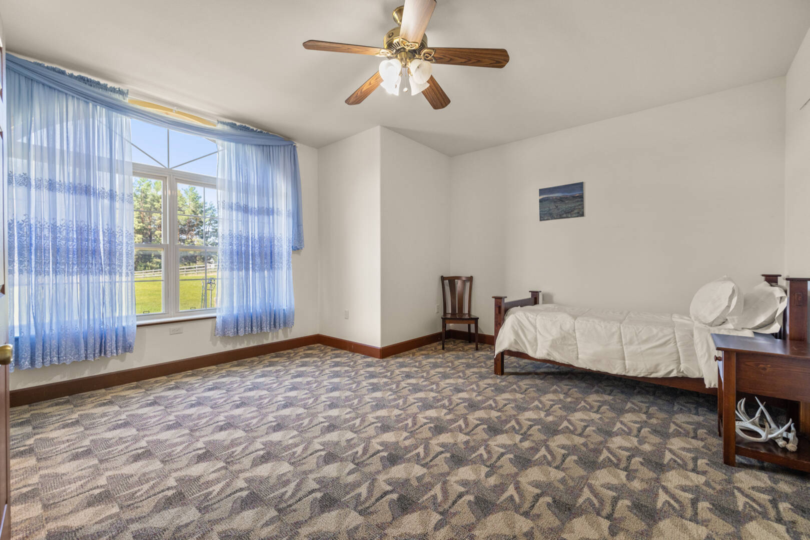 301 Elk Park Rd Columbia Falls, MT 59912