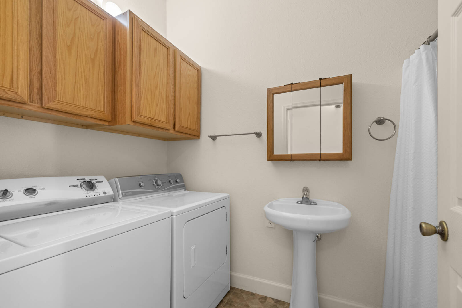 301 Elk Park Rd Columbia Falls, MT 59912