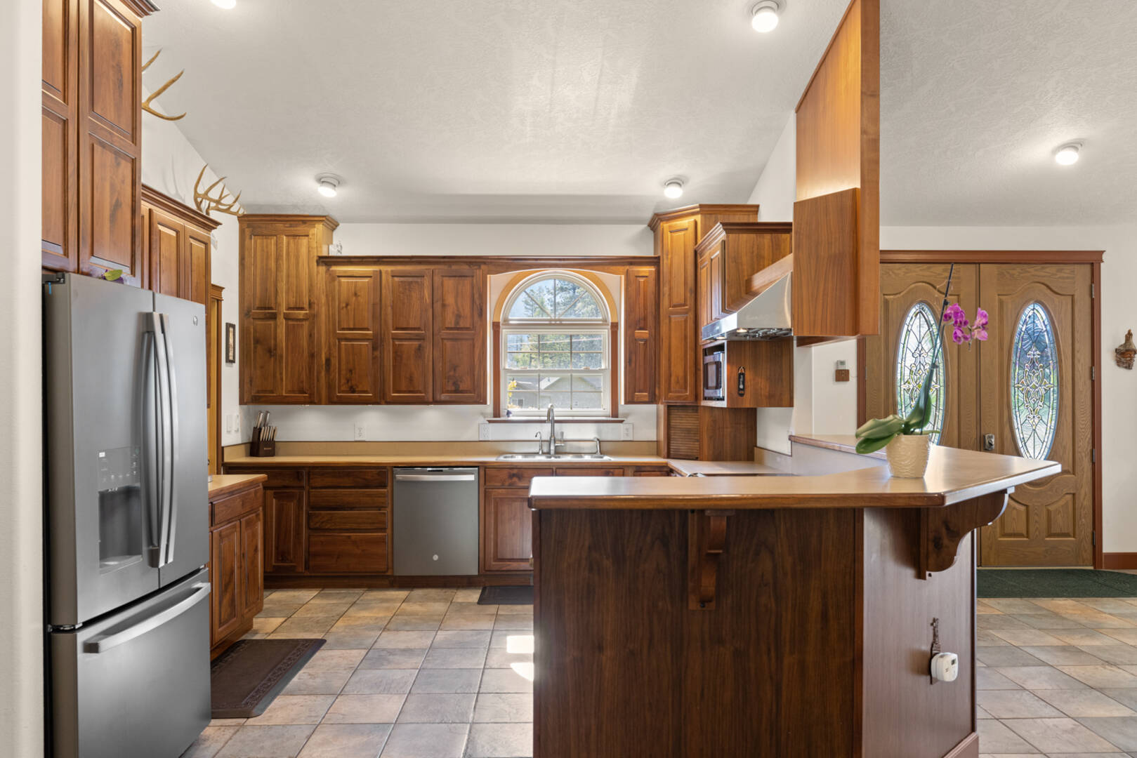 301 Elk Park Rd Columbia Falls, MT 59912