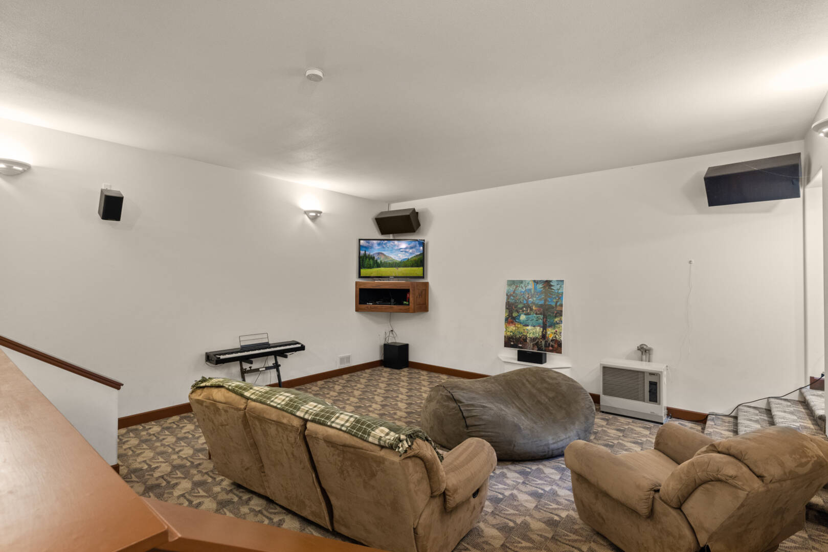301 Elk Park Rd Columbia Falls, MT 59912