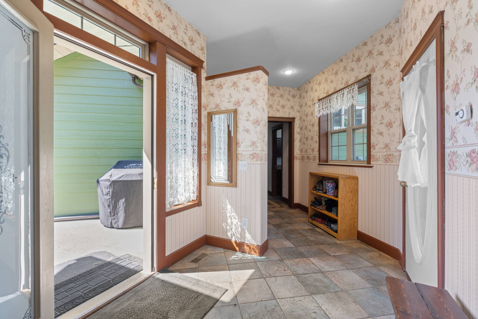 301 Elk Park Rd Columbia Falls, MT 59912