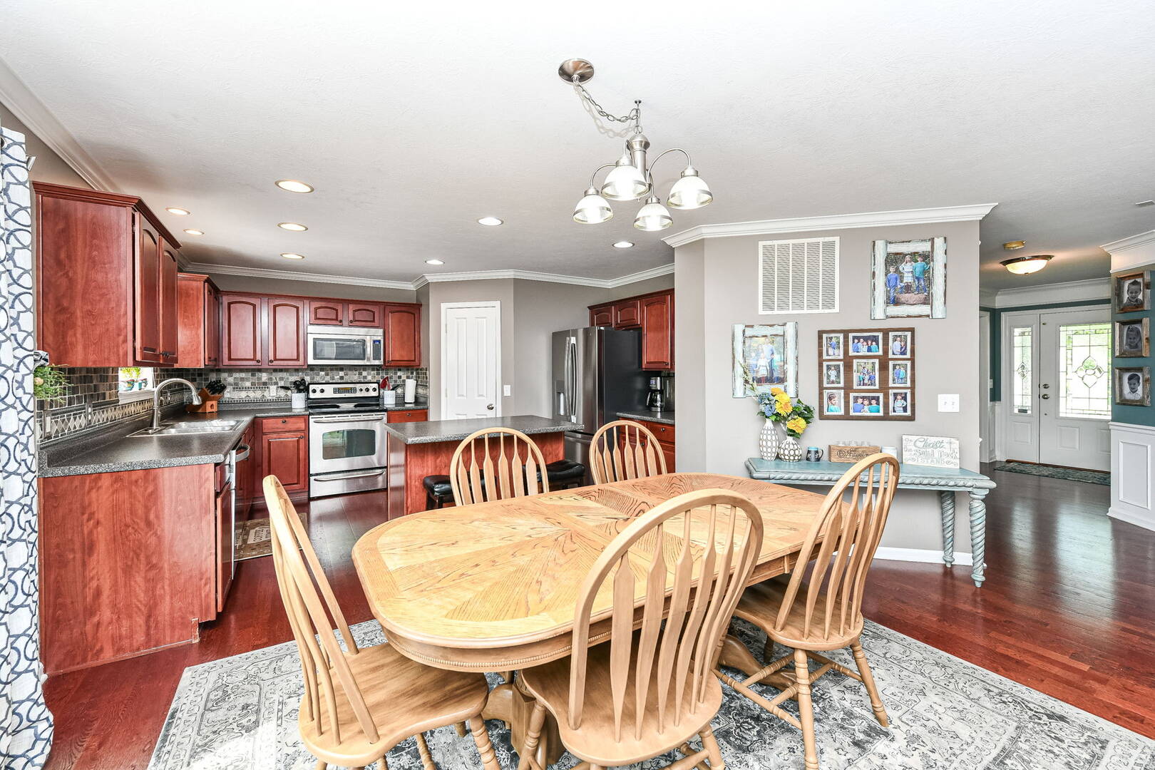6143 Kerf Ln. Noblesville, IN 46062