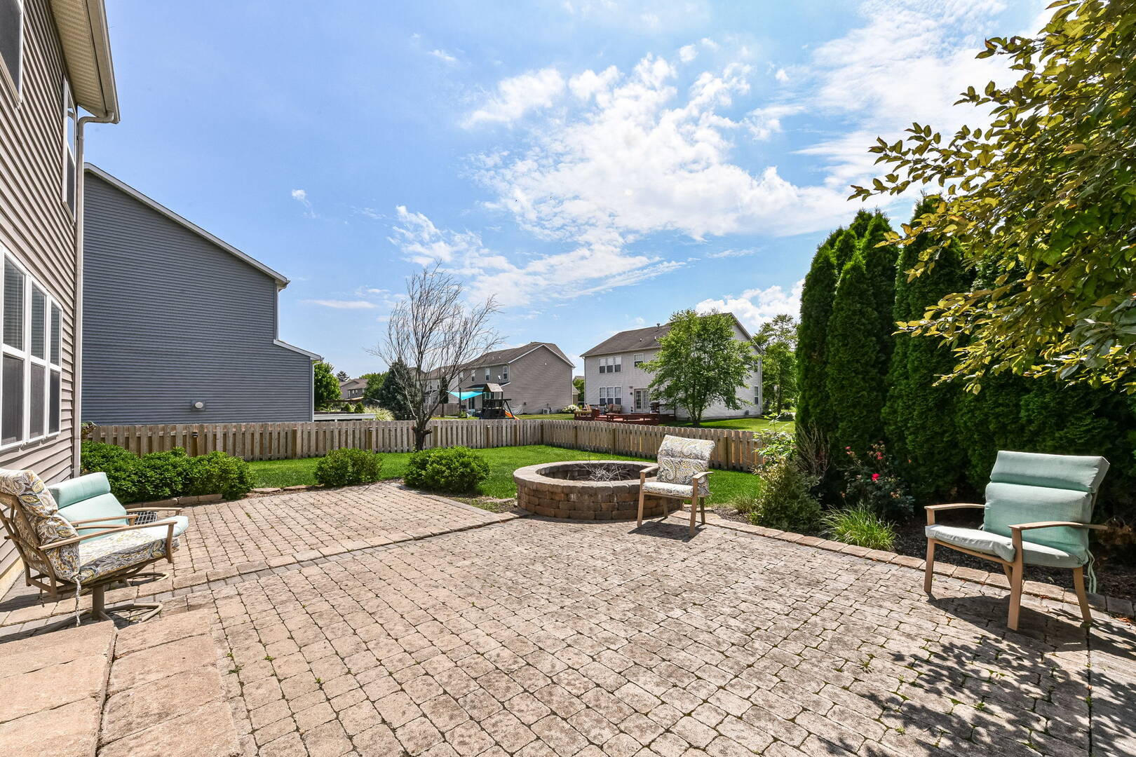 6143 Kerf Ln. Noblesville, IN 46062