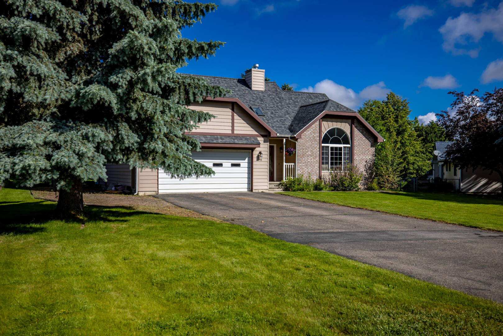 293 Dairy Dr Kalispell, MT 59901