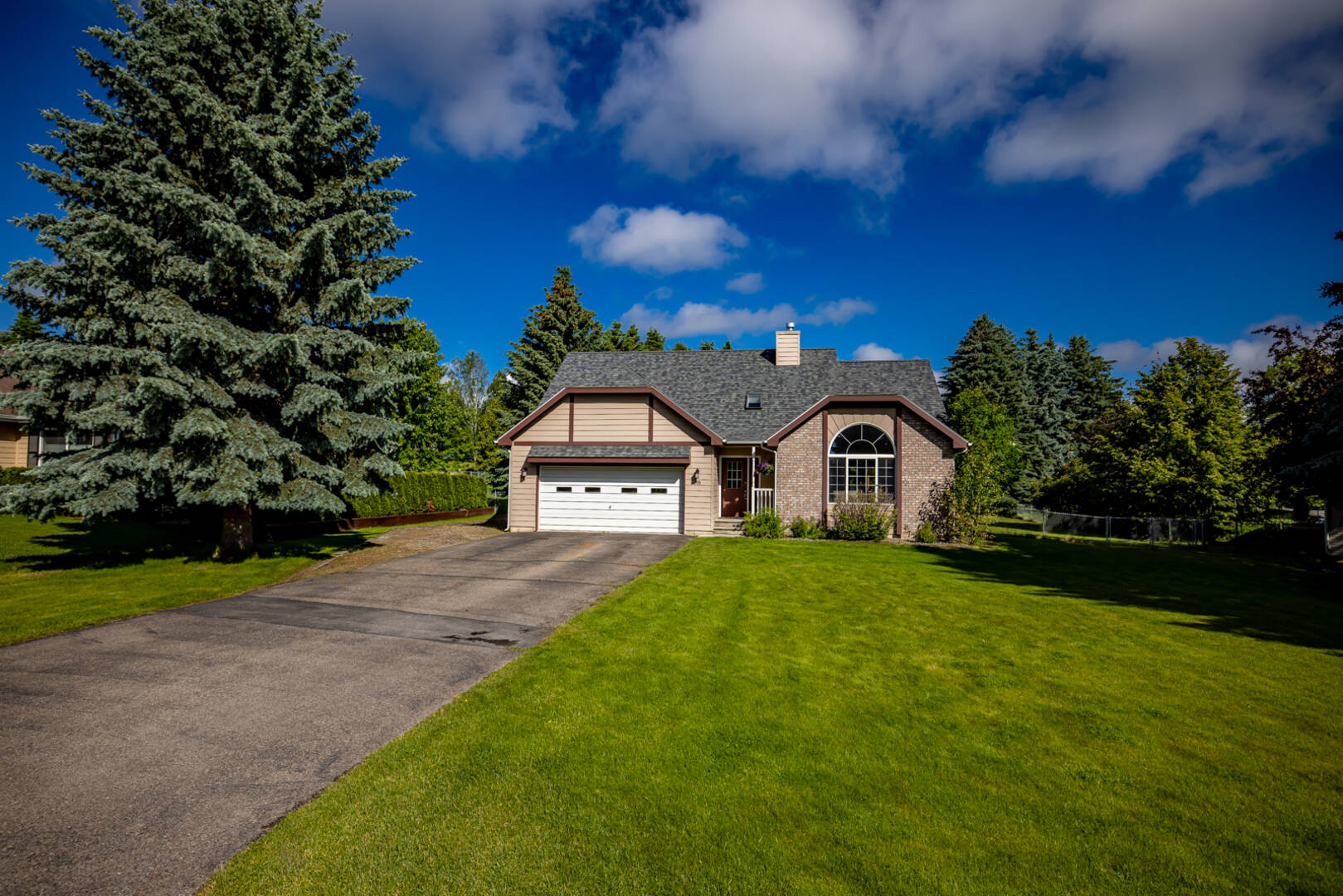 293 Dairy Dr Kalispell, MT 59901