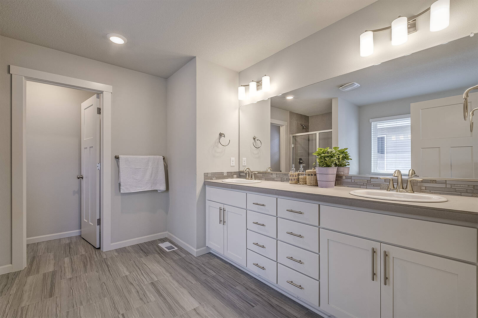 31580 NW Turel Dr North Plains, OR 97133