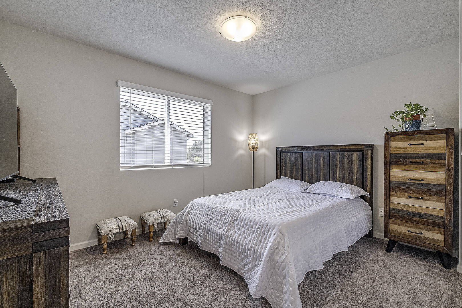 31580 NW Turel Dr North Plains, OR 97133