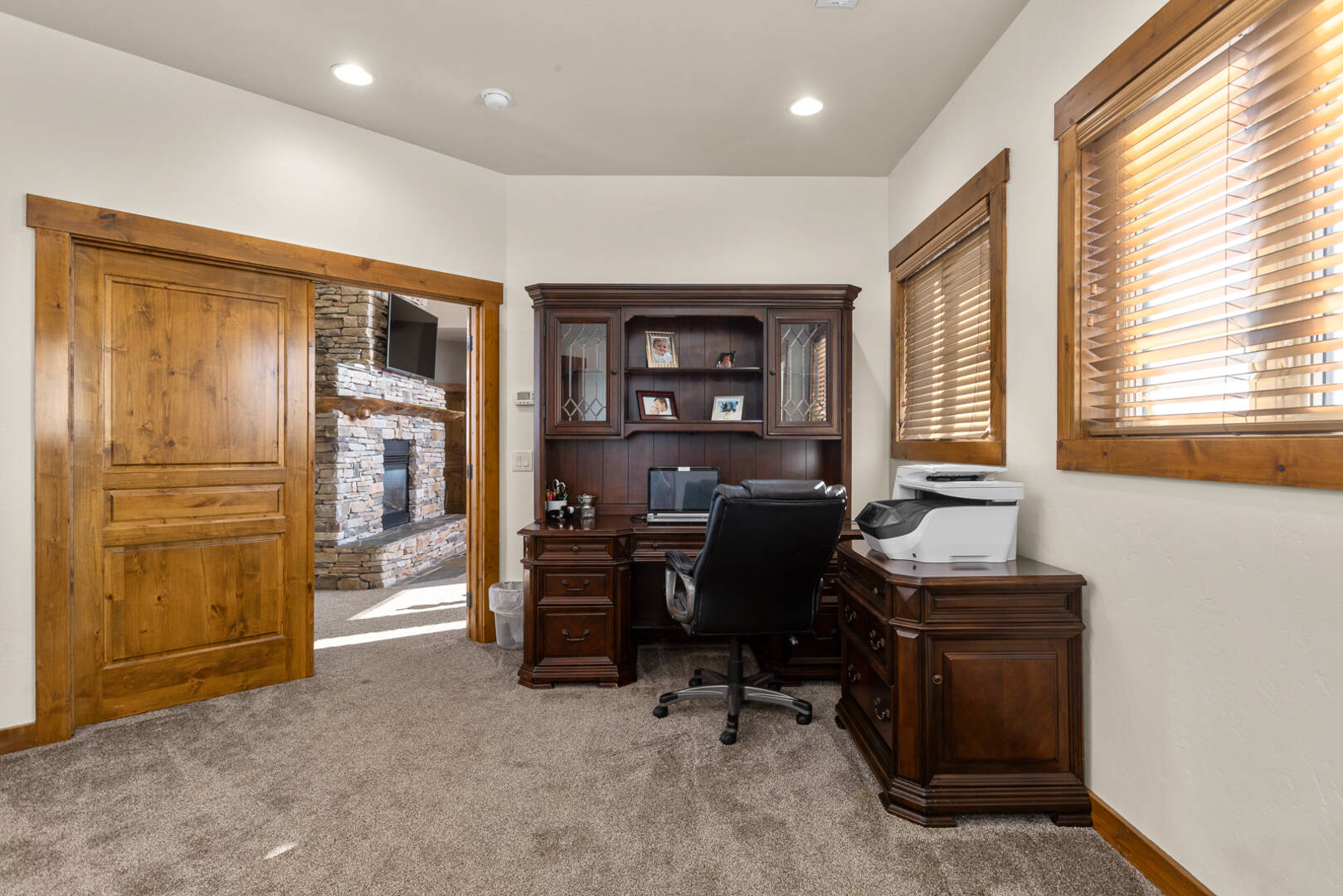 1335 Mooring Rd Columbia Falls, MT 59912