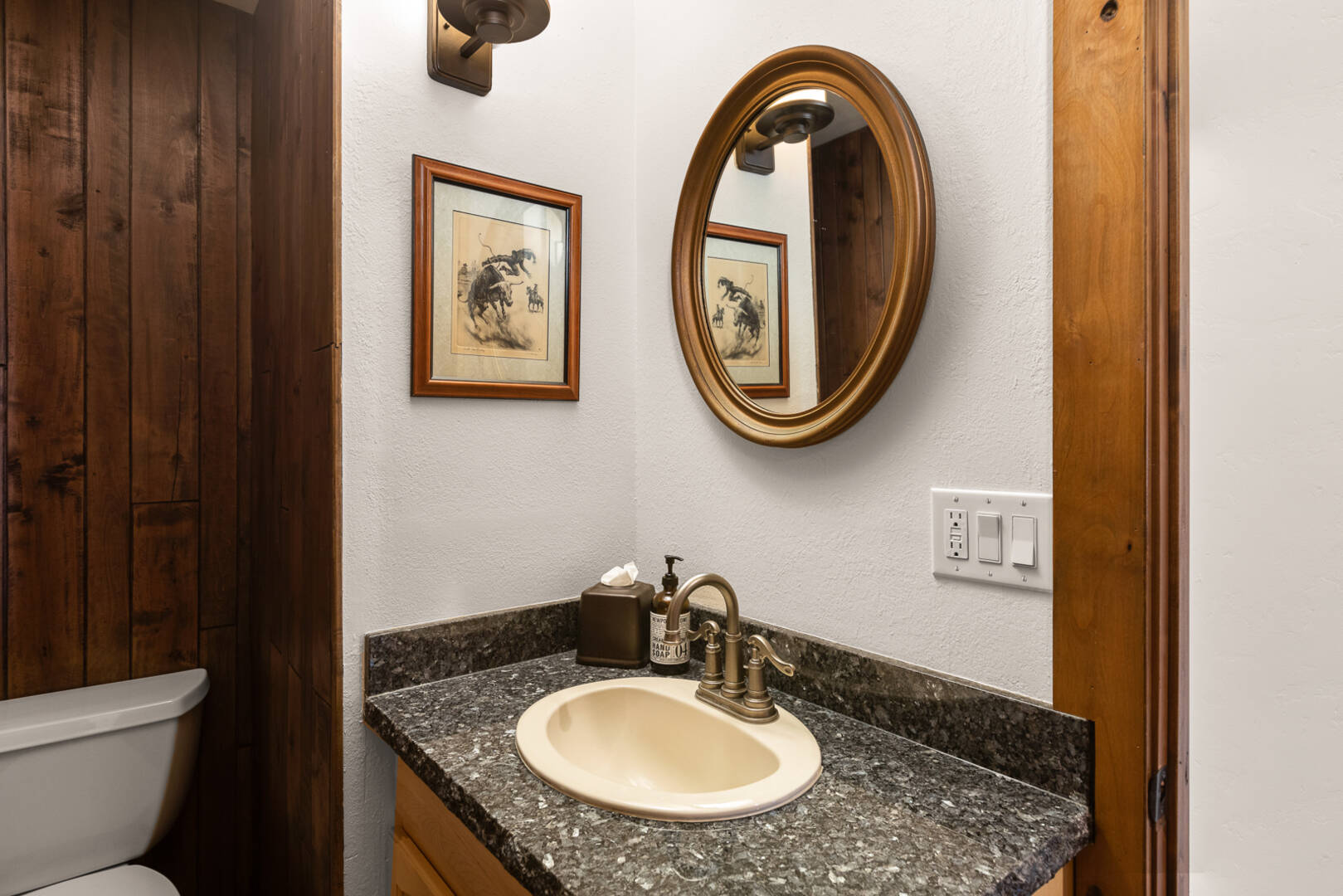 1335 Mooring Rd Columbia Falls, MT 59912