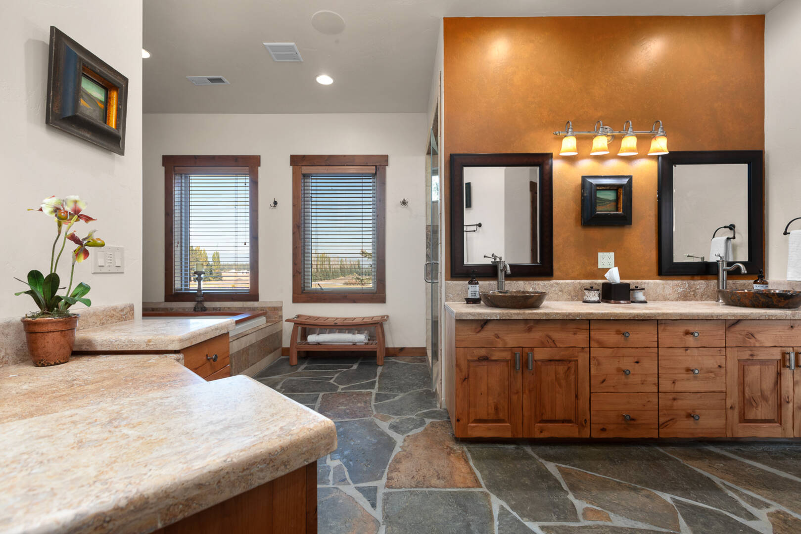 1335 Mooring Rd Columbia Falls, MT 59912