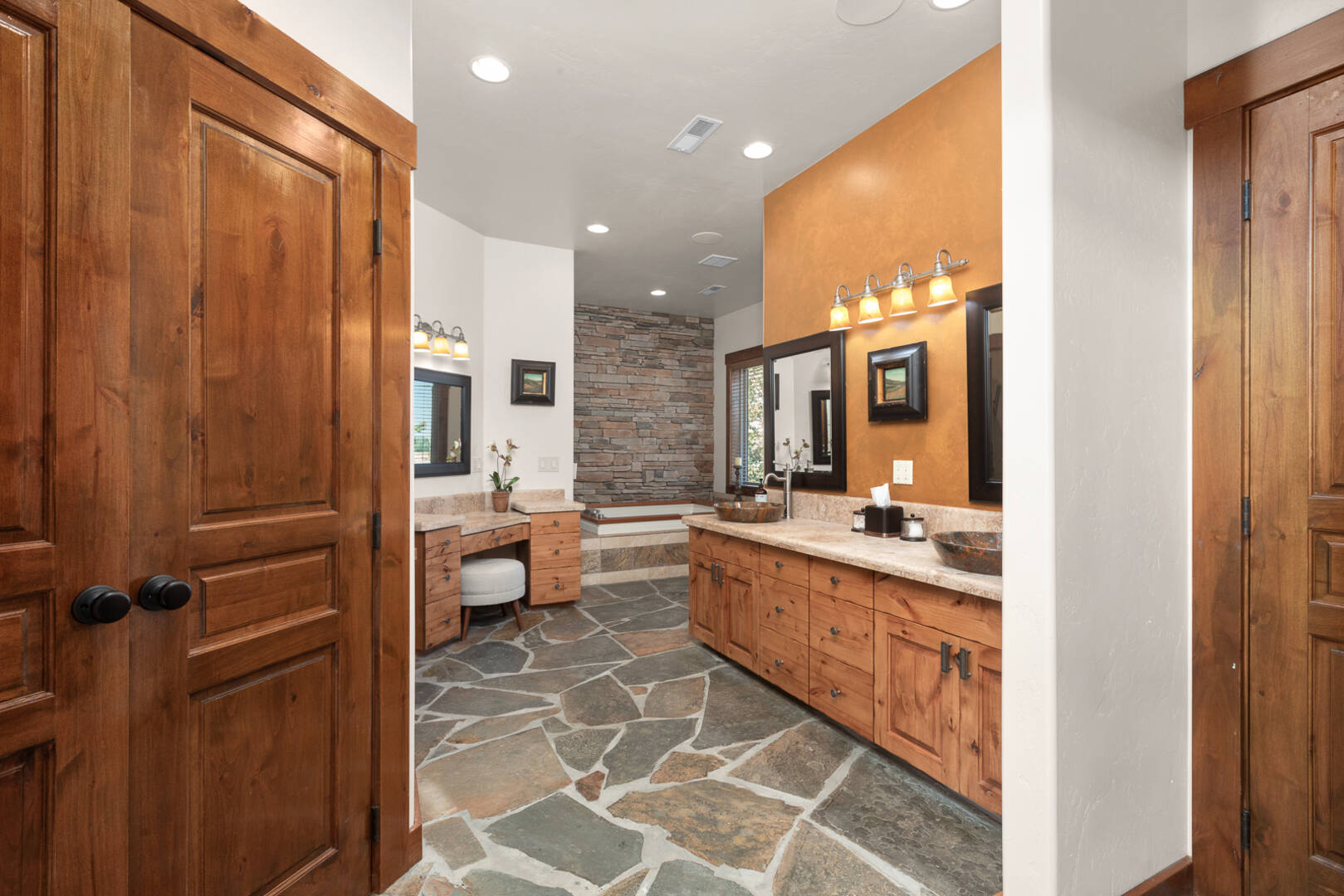 1335 Mooring Rd Columbia Falls, MT 59912