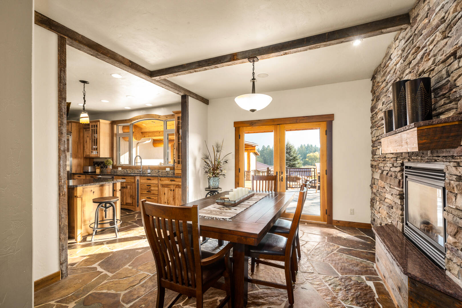 1335 Mooring Rd Columbia Falls, MT 59912