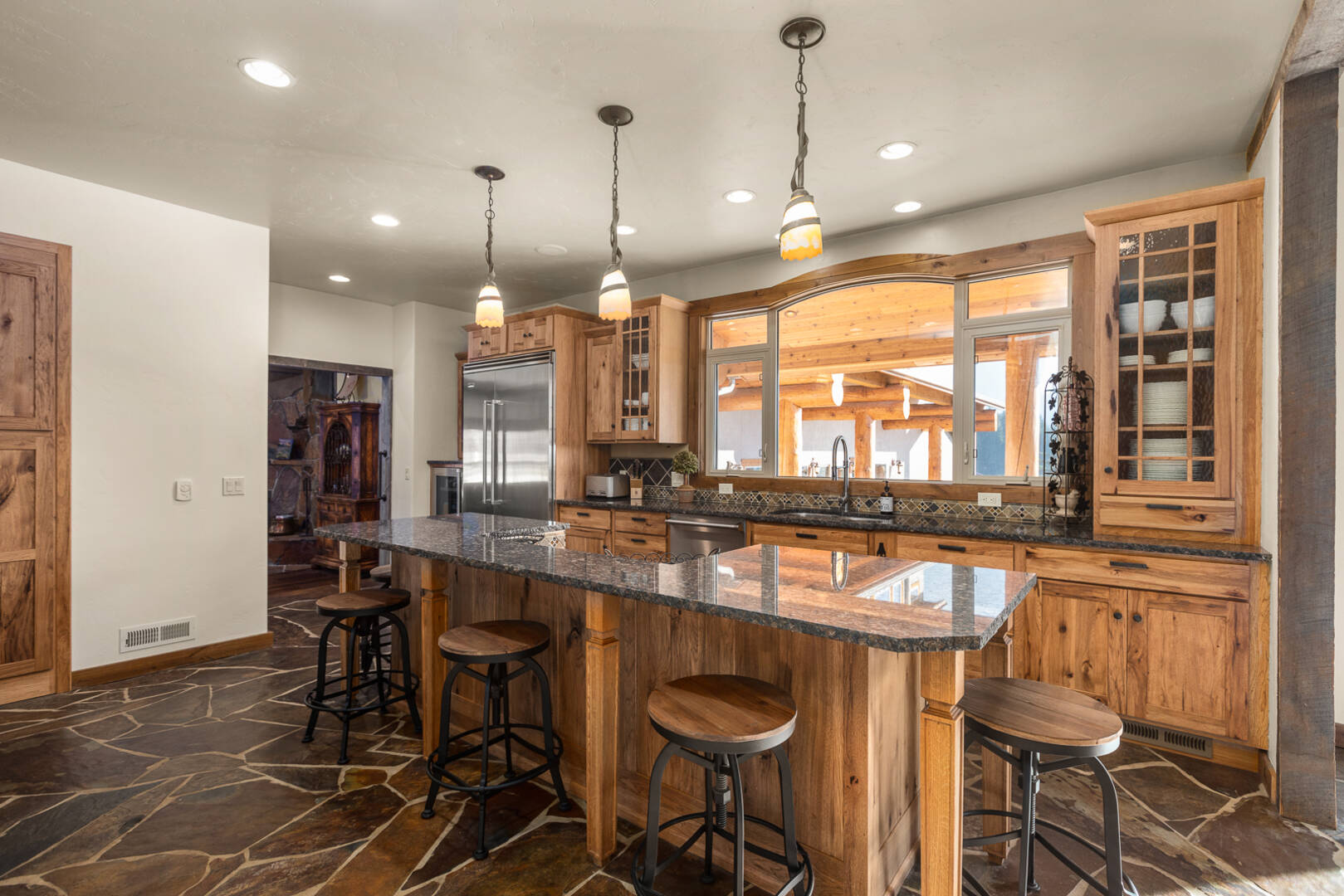 1335 Mooring Rd Columbia Falls, MT 59912