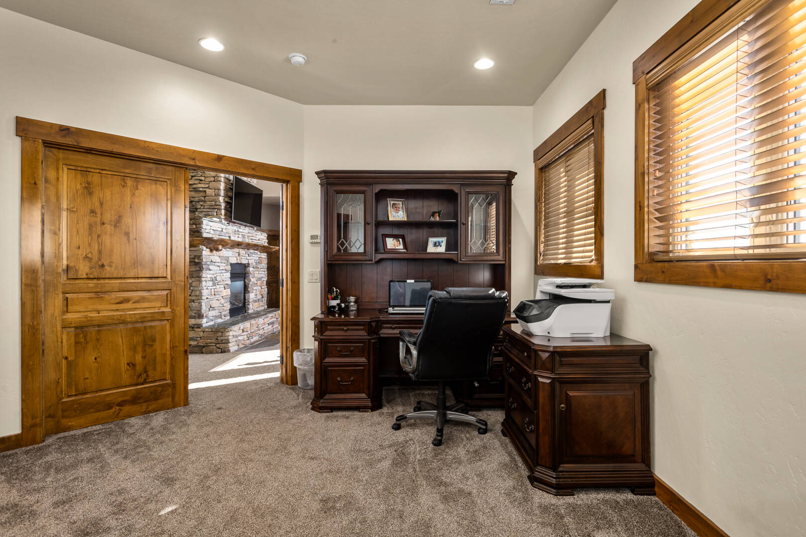 1335 Mooring Rd Columbia Falls, MT 59912