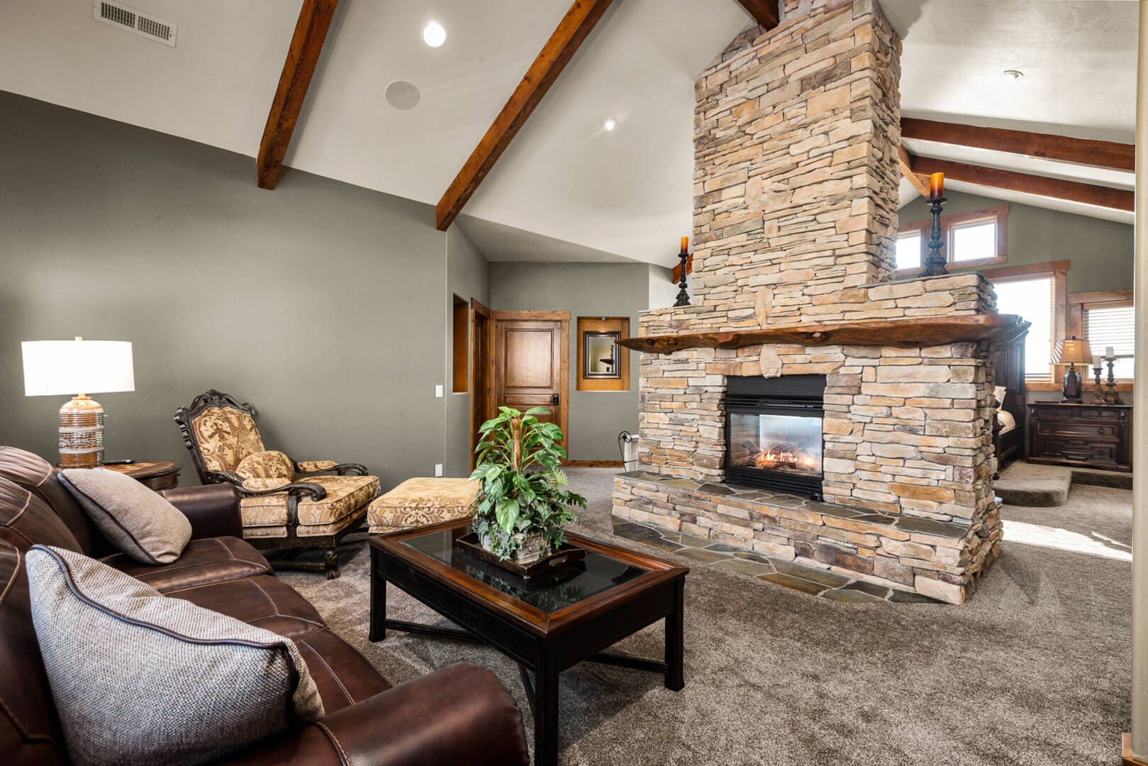 1335 Mooring Rd Columbia Falls, MT 59912